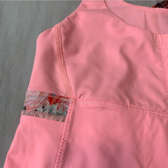 Lululemon bright pink and flowers tank size 8 - Picture 7 of 8